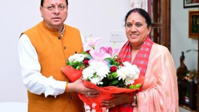 नवनिर्वाचित विधायक श्रीमती आशा नौटियाल ने की सीएम से मुलाकात नवनिर्वाचित विधायक श्रीमती आशा नौटियाल ने की सीएम से मुलाकात