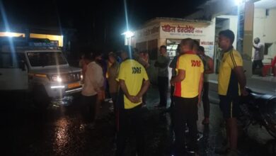 खाई में गिरा टमाटर ले जा रहा ट्रक,एक की मौत दो गंभीर