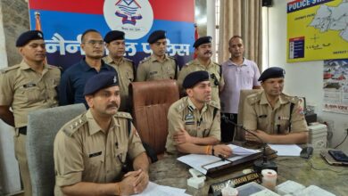 चार लुटेरे गिरफ्तार,लाखों के जेवरात, व मोटरसाईकिले बरामद