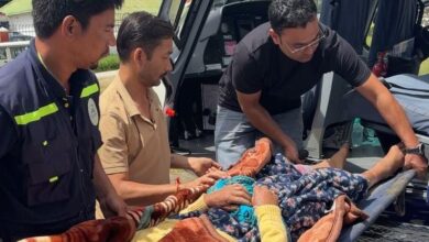 गंभीर रूप से बीमार दो महिलाओं का जिला प्रशासन द्वारा हेलीकॉप्टर से रेस्क्यू