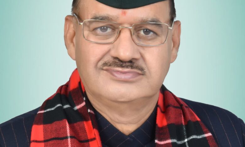 पूर्व सैनिकों की सुविधा के लिए उत्तराखंड सरकार की पहल, सेना को मिलेगी गोल्फ कार्ट  गोल्फ कार्ट से सुगम होगा पूर्व सैनिकों का आवागमन: सैनिक कल्याण मंत्री गणेश जोशी