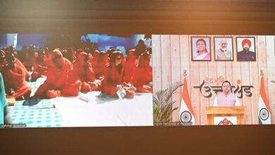 मुख्यमंत्री पुष्कर सिंह धामी ने किया ‘प्रथम धन्वंतरि महोत्सव’ का वर्चुअल शुभारंभ, कहा– उत्तराखंड बनेगा आयुर्वेद और प्राकृतिक चिकित्सा का वैश्विक केंद्र