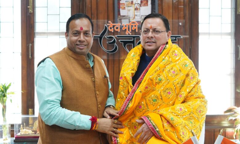 श्री बदरीनाथ तथा श्री केदारनाथ में रिकॉर्ड श्रद्धालुओं के पहुंचने से सरकार गदगद : हेमंत द्विवेदी, श्री बदरीनाथ तथा श्री केदारनाथ में रिकॉर्ड श्रद्धालुओं के पहुंचने से सरकार गदगद : हेमंत द्विवेदी,