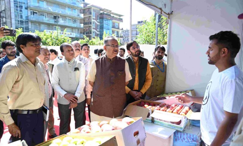 नाबार्ड ने देहरादून में किया ‘सेब महोत्सव 2.0’ का आयोजन