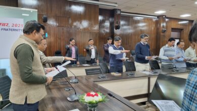 संविधान दिवस पर सचिवालय में गूँजी प्रस्तावना, अधिकारियों ने दोहराई प्रतिबद्धता संविधान दिवस पर सचिवालय में गूँजी प्रस्तावना, अधिकारियों ने दोहराई प्रतिबद्धता