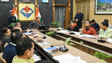 डीएम ने अधिकारियों से ही मांगी अतिक्रमण हटाने की समयसीमा; निर्धारित अवधि में एक्शन नही तो; कार्रवाई तय