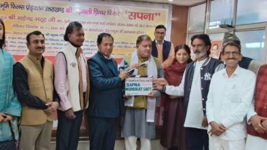 धामी सरकार में फिल्म इंडस्ट्री की नई उड़ान से स्थानीय फिल्मों को मिल रही है सफलता : भट्ट धामी सरकार में फिल्म इंडस्ट्री की नई उड़ान से स्थानीय फिल्मों को मिल रही है सफलता : भट्ट