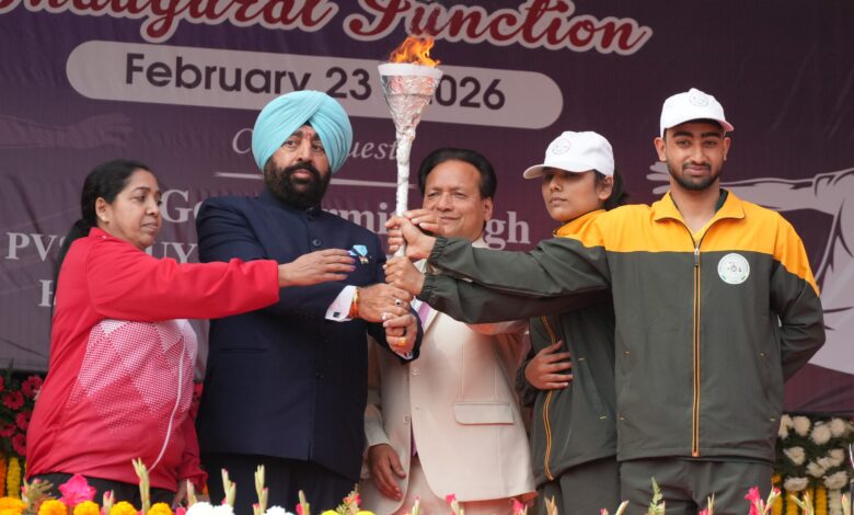 पंतनगर में राज्य विश्वविद्यालय खेल प्रतियोगिता का शुभारम्भ, खेल राष्ट्र निर्माण का सशक्त माध्यम : राज्यपाल पंतनगर में राज्य विश्वविद्यालय खेल प्रतियोगिता का शुभारम्भ, खेल राष्ट्र निर्माण का सशक्त माध्यम : राज्यपाल