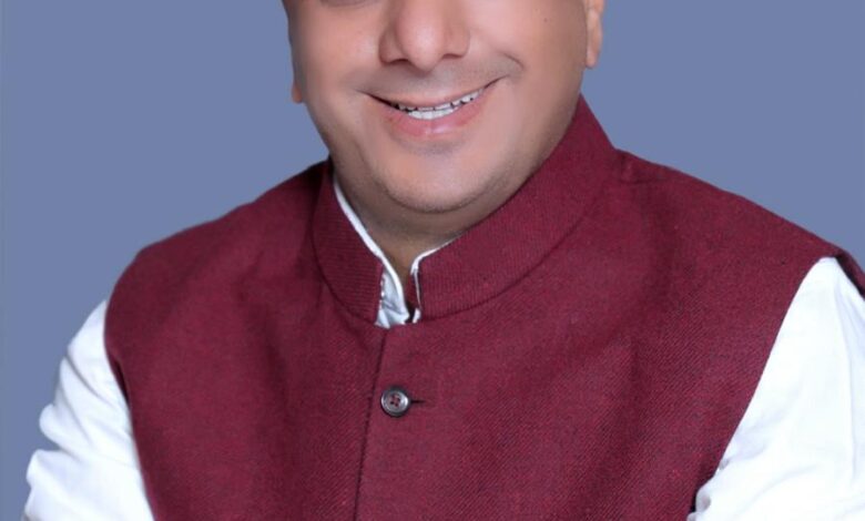 चुनावी आहट से पहले राजस्व ग्राम की हितैषी बन रही कांग्रेस का प्रदर्शन राजनैतिक: चौहान