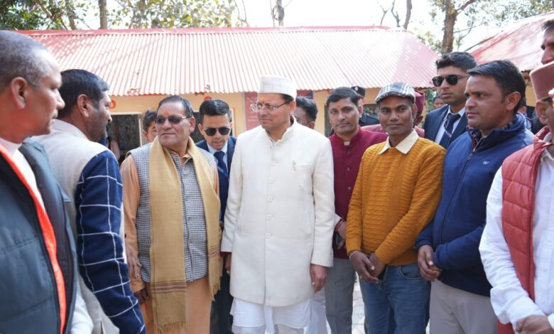 पीपलकोटी में स्वास्थ्य व्यवस्थाओं का जायजा लेने पहुँचे मुख्यमंत्री पुष्कर सिंह धामी