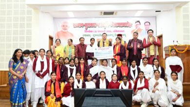 संस्कृत हमारे अतीत की स्मृति ही नहीं, भविष्य की संभावना भी : मुख्यमंत्री पुष्कर सिंह धामी