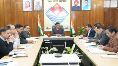 मुख्य सचिव आनंद बर्धन की अध्यक्षता में सचिव समिति की बैठक आयोजित