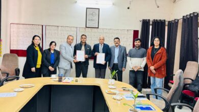 आईआईटी रुड़की ने हस्तांतरित की एरोजेल थर्मल रैप्स प्रौद्योगिकी, मेक-इन-इंडिया की दिशा में बड़ा महत्वपूर्ण कदम*