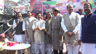 होली मिलन समारोह में कांग्रेस ने दिखाई एकजुटता