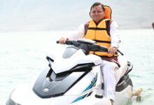 टिहरी झील में रोमांच के सफर पर निकले सीएम लेक फेस्टिवल में दिखे सीएम पुष्कर सिंह धामी के अलग-अलग अंदाज