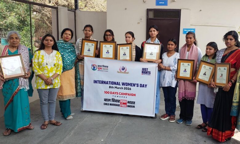 अंतरराष्ट्रीय महिला दिवस पर समर्पण सोसाइटी ने प्रतिभाशाली बालिकाओं व महिलाओं को किया सम्मानित