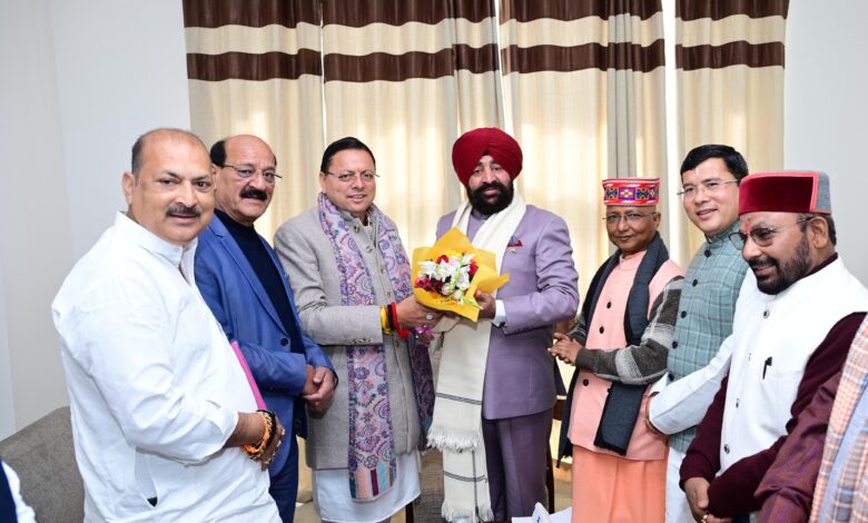 भराड़ीसैंण में मुख्यमंत्री धामी ने राज्यपाल गुरमीत सिंह से की शिष्टाचार भेंट