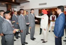 राष्ट्र निर्माण में महत्वपूर्ण भूमिका निभाते हैं सैन्य अधिकारी: राज्यपाल