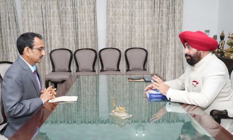 श्रीदेव सुमन उत्तराखण्ड विश्वविद्यालय ने तैयार किया ‘प्रज्ञानम्’ एआई चैटबॉट, जल्द होगा लॉन्च श्रीदेव सुमन उत्तराखण्ड विश्वविद्यालय ने तैयार किया ‘प्रज्ञानम्’ एआई चैटबॉट, जल्द होगा लॉन्च