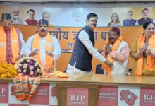 पूर्व कर्मचारी नेता एवं सैन्य अधिकारियों समेत बड़ी संख्या में कांग्रेसी, भाजपा में शामिल पूर्व कर्मचारी नेता एवं सैन्य अधिकारियों समेत बड़ी संख्या में कांग्रेसी, भाजपा में शामिल