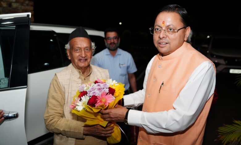 विधायकों के प्रतिनिधिमंडल व भगत सिंह कोश्यारी ने मुख्यमंत्री से की मुलाकात, विकास और जनहित के मुद्दों पर हुई चर्चा