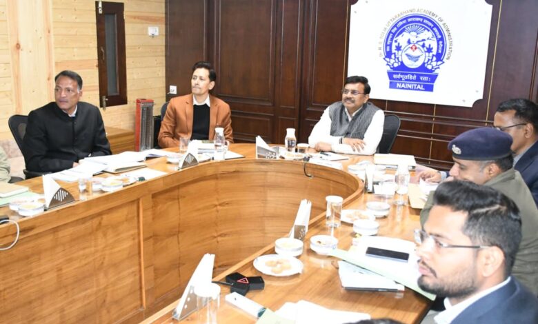 निर्माणाधीन परियोजनाओं को समय पर पूरा करें विभाग ताकि निर्माण कार्यों में लागत न बढ़े-मुख्य सचिव