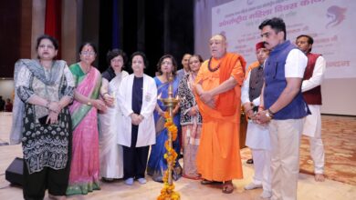 ‘पहाड़ की नारी, देश की शक्ति’ कार्यक्रम में 12 महिलाओं का सम्मान, शंकराचार्य स्वामी राजराजेश्वरम का संदेश—नारी सम्मान से ही राष्ट्र उन्नति