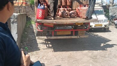 देहरादून में घरेलू एलपीजी गैस का संकट खत्म, घर-घर हो रही गैस की होम डिलीवरी