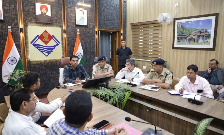 प्रधानमंत्री के प्रस्तावित जनपद भ्रमण कार्यक्रम के दृष्टिगत जिला प्रशासन अलर्ट, तैयारियों को लेकर जिलाधिकारी ने दिए आवश्यक निर्देश