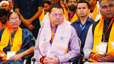 सीएम  धामी ने सुना ‘मन की बात’ का 132वां एपिसोड, जनप्रतिनिधियों संग साझा किए विचार