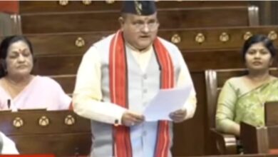 भट्ट ने की गोचर में दिल्ली, देहरादून, पंतनगर से नियमित उड़ान की मांग