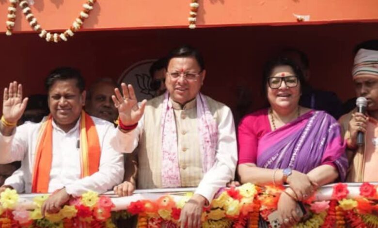 पश्चिम बंगाल में गरजे ‘धाकड़ धामी’, हिंगलगंज से परिवर्तन यात्रा का आगाज़