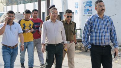 दून मेडिकल व जिला चिकित्सालय की मैस में गैस सिलेंडर की किल्लत की शिकायतों पर प्रशासन सख्त, अधिकारियों को दिए आवश्यक निर्देश दून मेडिकल व जिला चिकित्सालय की मैस में गैस सिलेंडर की किल्लत की शिकायतों पर प्रशासन सख्त, अधिकारियों को दिए आवश्यक निर्देश