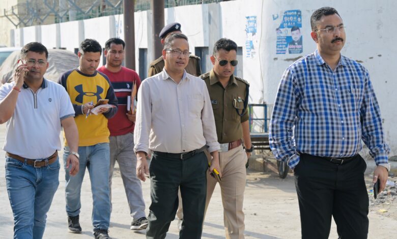 दून मेडिकल व जिला चिकित्सालय की मैस में गैस सिलेंडर की किल्लत की शिकायतों पर प्रशासन सख्त, अधिकारियों को दिए आवश्यक निर्देश