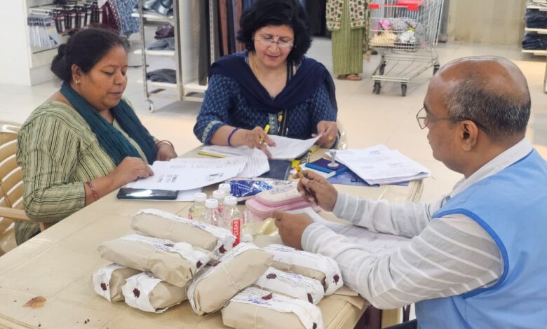 नवरात्र से पहले रूद्रपुर में खाद्य सुरक्षा विभाग की सख्ती, सेंधा नमक सहित 4 नमूने भरे