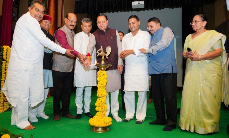 मुख्यमंत्री  ने जुगमन्दर हॉल के नवीनीकरण कार्य का किया लोकार्पण