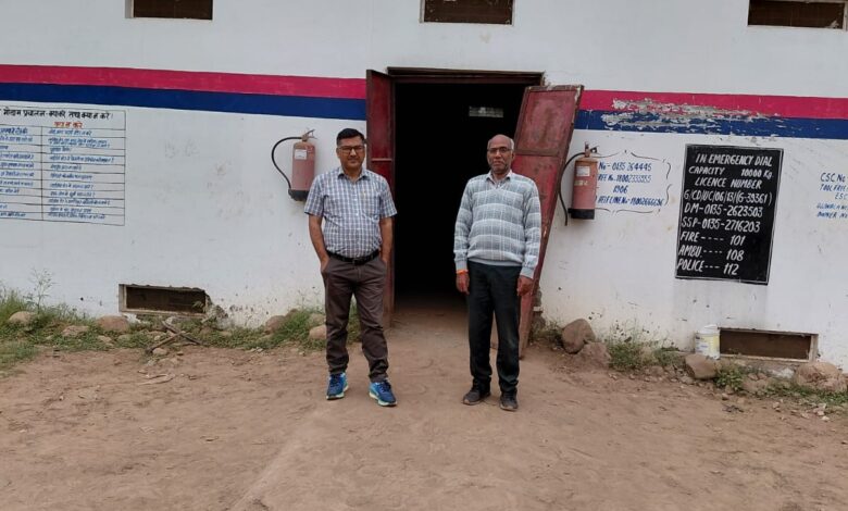 जिला प्रशासन की बड़ी कार्रवाई; मैसर्स हीरा गैस सर्विस के सभी 14 हजार गैस कनेक्शन निकटवर्ती गैस पर किए ट्रांसफर जिला प्रशासन की बड़ी कार्रवाई; मैसर्स हीरा गैस सर्विस के सभी 14 हजार गैस कनेक्शन निकटवर्ती गैस पर किए ट्रांसफर