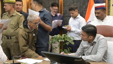 82 वर्षीय दिव्यांग बुजुर्ग नत्थीलाल का पानी का 31657 का बिल डीएम ने करवाया माफ; वन टाइम सेटलमेंट उपरान्त रू0 20170 राइफल फंड से जमा