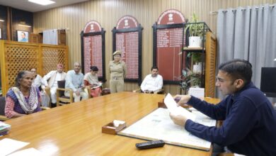 आज फिर चला जनता दर्शन; 100 से अधिक मसले; अन्य जिले से भी प्राप्त हुई फरियाद