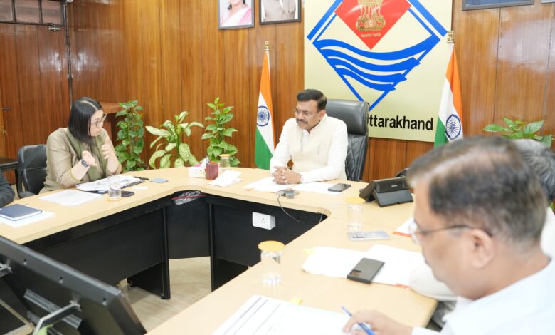 एडीबी के साथ विकास परियोजनाओं पर मंथन, हर जिले में मॉडल स्किल सेंटर स्थापित करने पर जोर