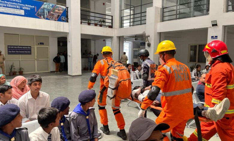 चारधाम यात्रा-2026 से पूर्व देहरादून में मेगा मॉक ड्रिल, आपदा प्रबंधन की तैयारियों का लिया गया व्यापक जायजा