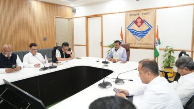 अप्रैल में अनिवार्य हों जिला योजना समिति की बैठकें, कुंभ-2027 कार्यों में तेजी के निर्देश — मुख्य सचिव