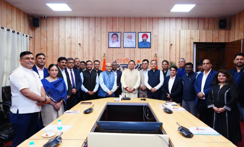 “इंडिया डिजिटल इंपॉवरमेंट मीट एंड अवॉर्ड” समारोह के आयोजकों ने मुख्यमंत्री पुष्कर सिंह धामी से की शिष्टाचार भेंट