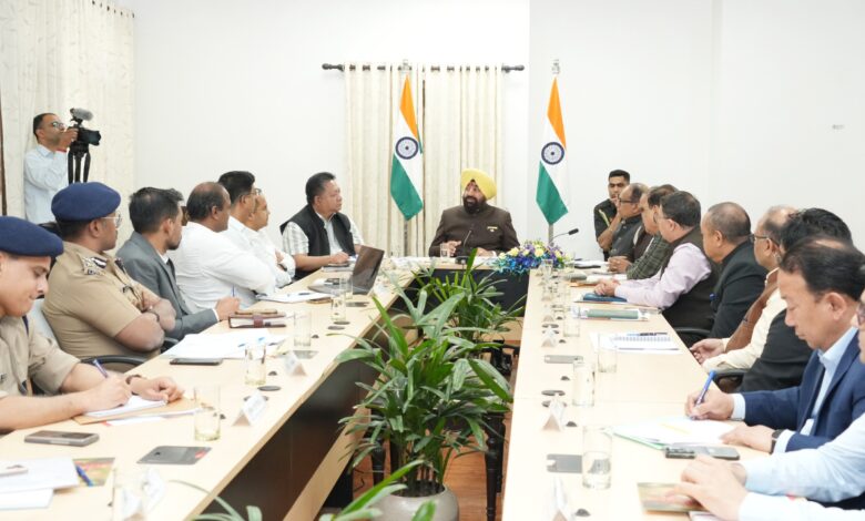 राज्यपाल ने की चारधाम यात्रा-2026 तैयारियों की समीक्षा