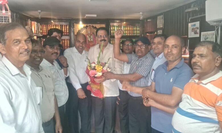 रोडवेज कर्मचारियों ने उपाध्यक्ष अशोक वर्मा का किया अभिनंदन, समस्याओं के समाधान का मिला आश्वासन