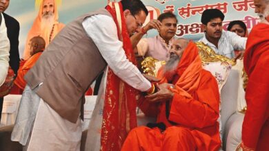 वानप्रस्थ आश्रम में आयोजित श्रीमद्भागवत कथा में पहुंचे मुख्यमंत्री पुष्कर सिंह धामी