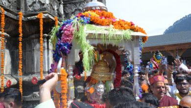 श्री ओंकारेश्वर मंदिर से धाम के लिए रवाना हुई बाबा केदार की पंचमुखी उत्सव डोली