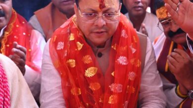 गंगोत्री और यमुनोत्री धाम के कपाट श्रद्धालुओं के लिए खुले प्रधानमंत्री नरेन्द्र मोदी के नाम से दोनों धामों में की गई पहली पूजा