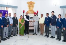 एनएसएस स्वयंसेवकों से मिले राज्यपाल, गणतंत्र दिवस परेड में राज्य का प्रतिनिधित्व करने पर दी बधाई