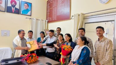 स्थानांतरण पर सहायक निदेशक बद्री चंद नेगी को दी स्नेहिल विदाई